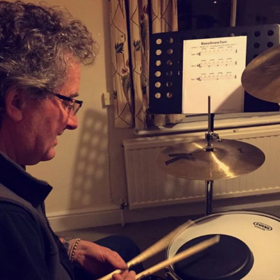 Drum lessons gift – A fun and engaging way to learn music